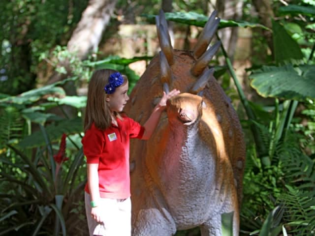 dinosaur world coupons