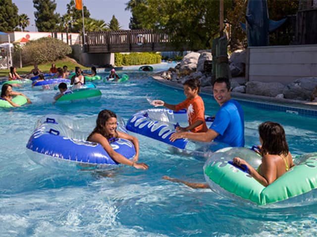 knotts-soak-city-water-park-coupons-and-discounts-los-angeles-ca