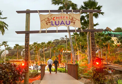 Chief Luau Polynesian Show Coupons