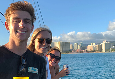Manu Kai Catamaran Waikiki Sunset Cruise Coupons