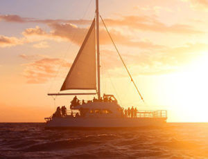 Na Pali Snorkel Sunset Dinner Cruise Coupons