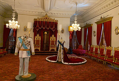 Iolani Palace Coupons