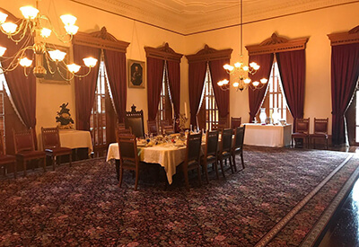 Iolani Palace Coupons